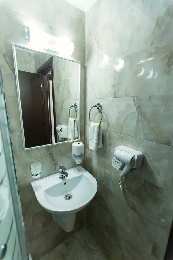 Express Residence Braila Bagian luar foto