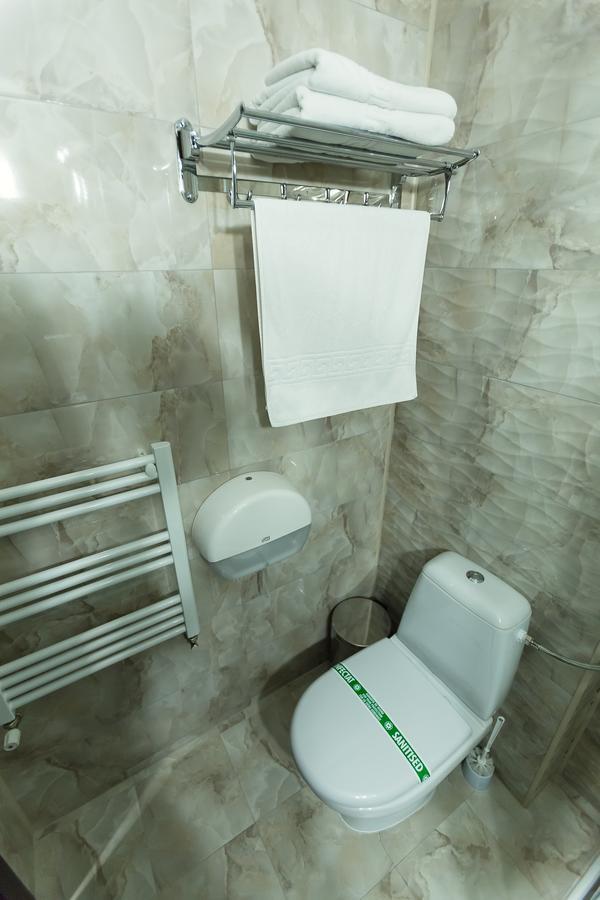 Express Residence Braila Bagian luar foto
