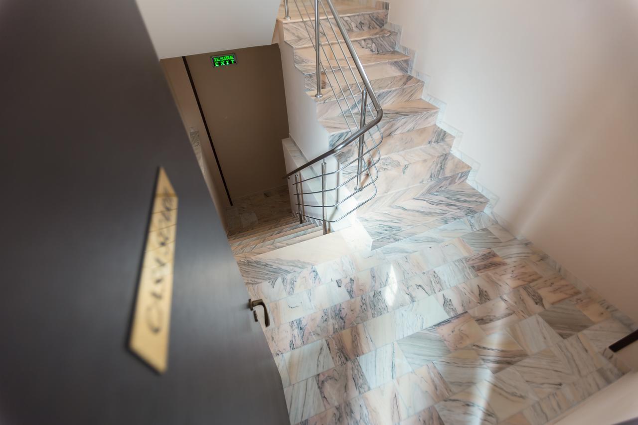 Express Residence Braila Bagian luar foto